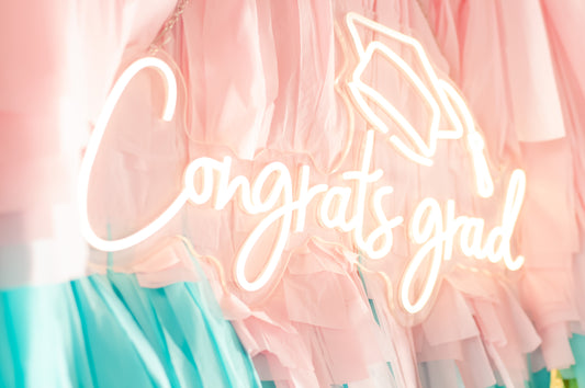 Congrats Grad neon sign
